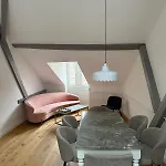 Townhouse Mayfair Style Im Weinstrassen Hotspot Feriehus Deidesheim