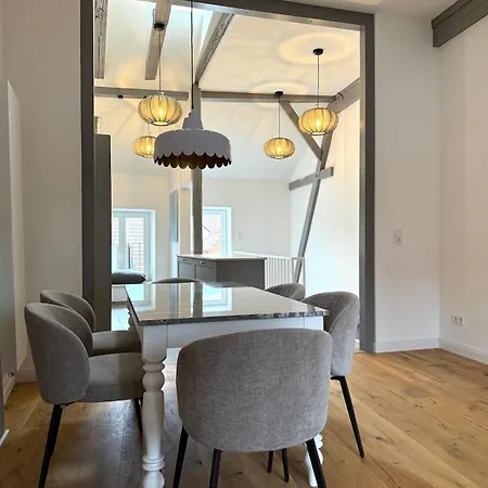 Townhouse Mayfair Style Im Weinstrassen Hotspot *