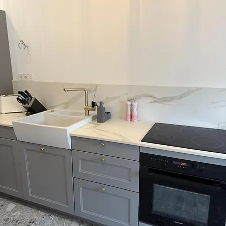 Vakantiehuis Townhouse Mayfair Style Im Weinstrassen Hotspot