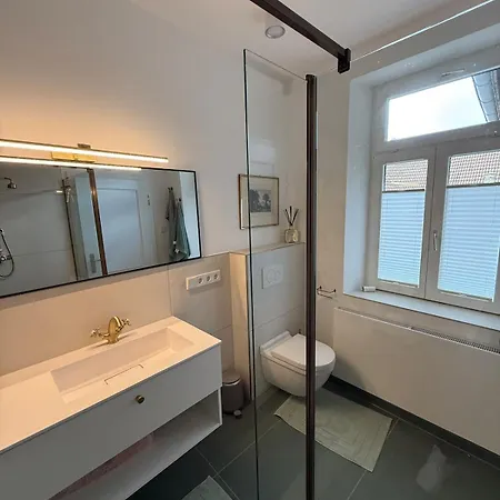 Ferienhaus Townhouse Mayfair Style Im Weinstrassen Hotspot Deidesheim