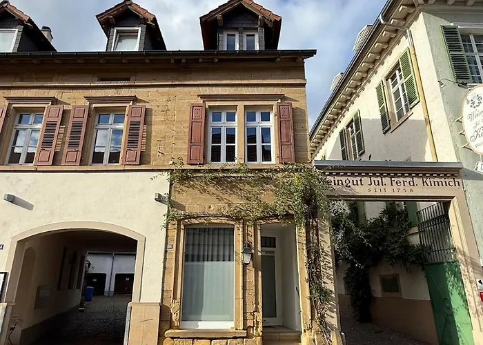 Townhouse Mayfair Style Im Weinstrassen Hotspot *