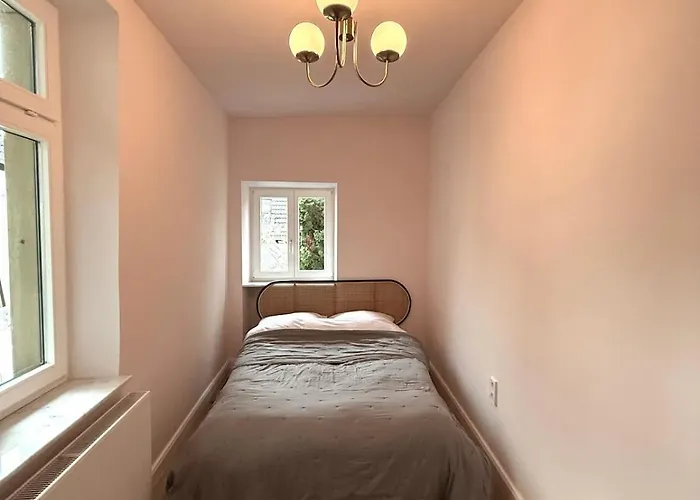 度假居 Townhouse Mayfair Style Im Weinstrassen Hotspot *